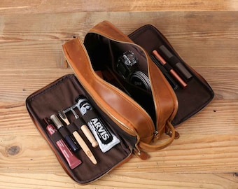 Groomsmen Gifts, Groomsmen Proposal, Waterproof Leather Toiletry Bag, Personalized Leather Dopp Kit, Men&#39;s Shaving Kit, Bridesmaid Gifts