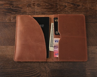 Personalized Leather Travel Wallet, Custom Passport Holder with Monogram, Groomsmen Gift, Groomsman Gift, Best Wedding Gift, Christmas Gift