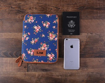 Brautjungfer Geschenk, personalisierte Leinwand Reise Brieftasche mit Leder trim, Trauzeugen Geschenk, benutzerdefinierte iPad Mini Passhalter, Dokument Organizer