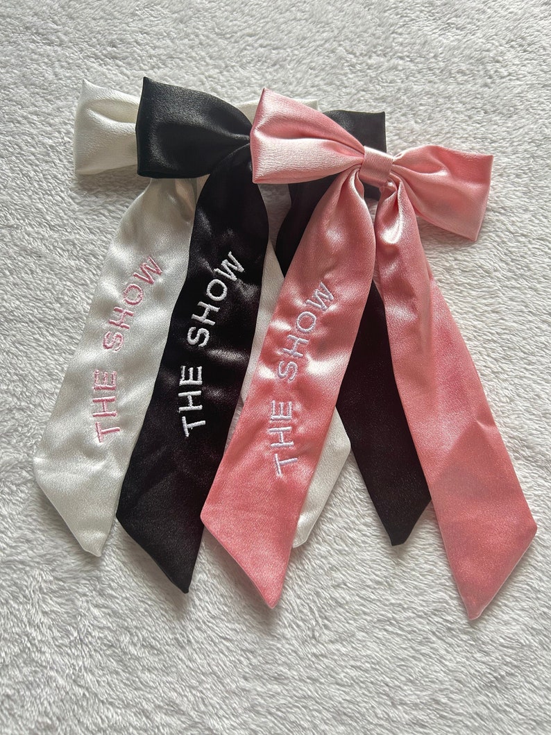 PREORDER Niall Horan The Show Live on Tour 2024 Satin Embroidered Bow for Hair Customizable image 1