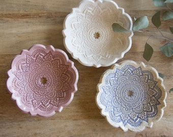 Ceramic soap dish - "Ivy" - various colors