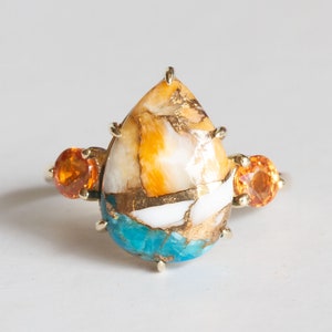 Spiny Oyster Turquoise and Orange Sapphire Ring, Unique Turquoise and Orange Sapphire Engagement Ring Cielo image 2