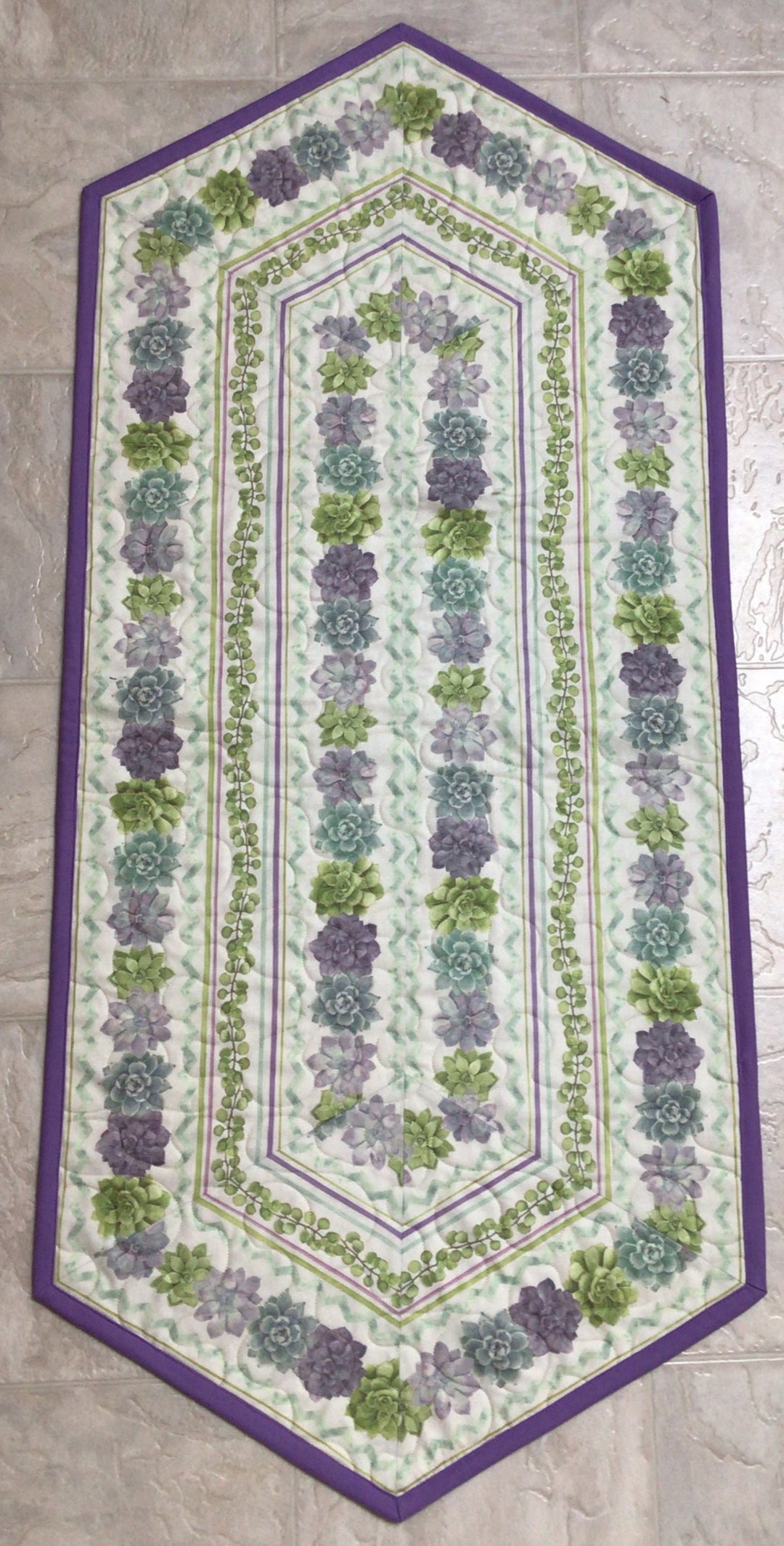 Rustic Rosettes Table Runner, Quilts for Sale, Quilted Table Runner