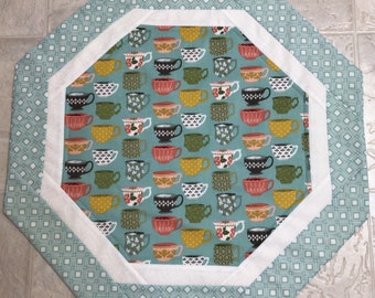 Coffee Cups Table Topper, Quilts for Sale, Home Decor, Housewarming Gift, Bridal Shower, Coffee Lover