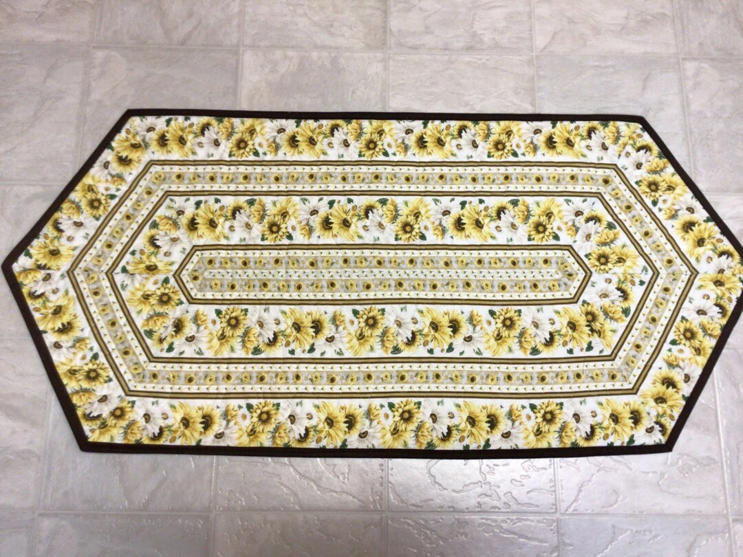 Handmade Sunflower Quilted Table Runner: Floral Home Decor - Etsy