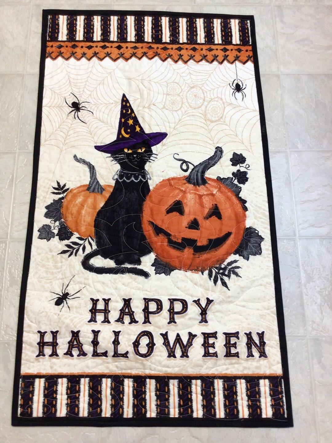 Happy Halloween Quilted Wall Hanging: Handmade Cotton Home Decor - Etsy