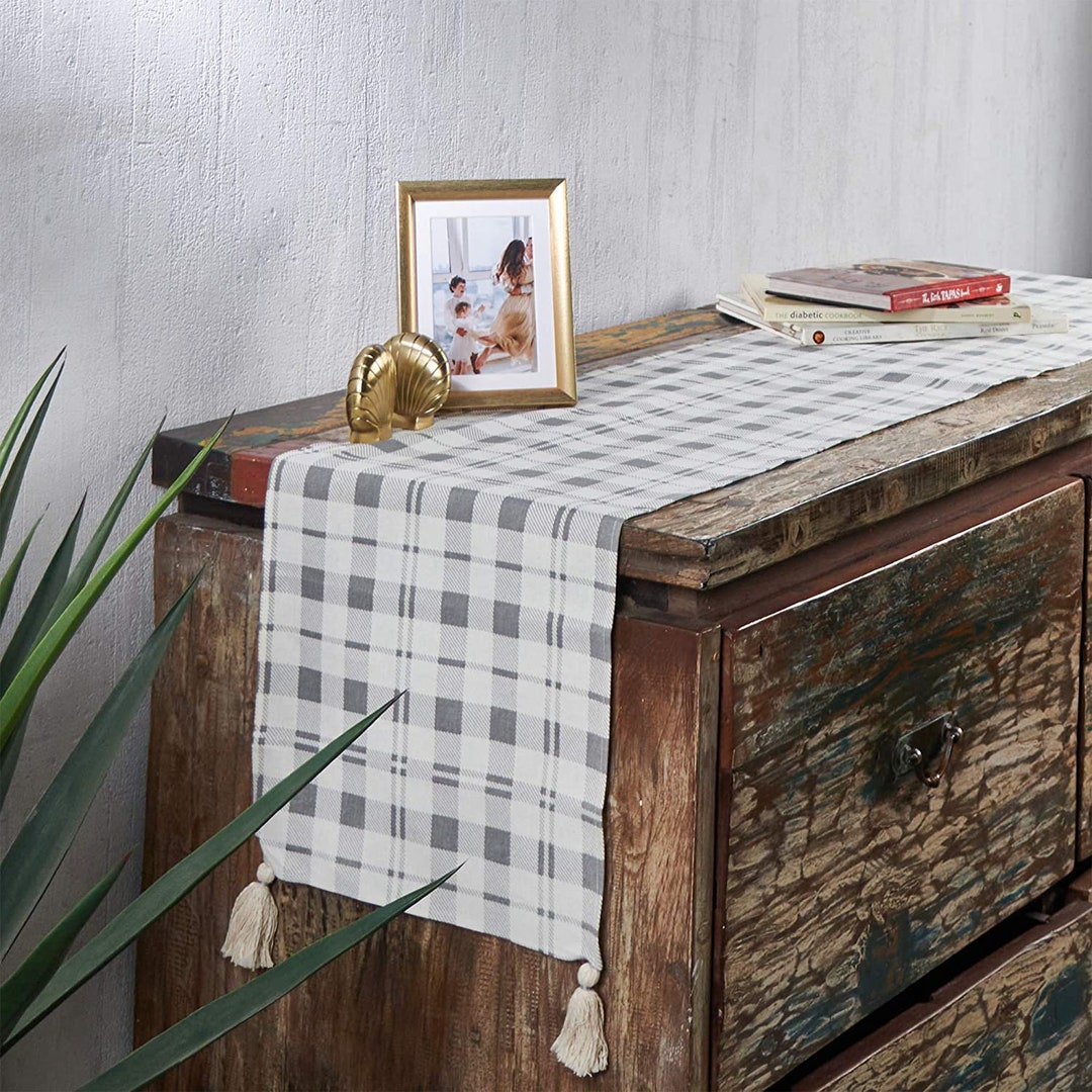 Folkulture Table Runner for Coffee Table or Dining Table, Buffalo Plaid
