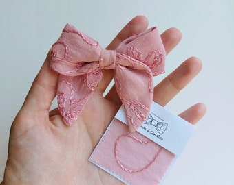 Embroidered Pink Hair Bow: Girls Hair Accessory Non-slip Alligator clip