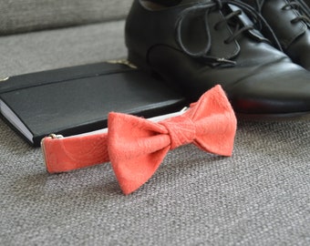 Coral bow tie men, coral bowtie, pre tied bow tie, coral wedding groom bow tie, groomsmen bow tie, coral bows, bow tie suspenders