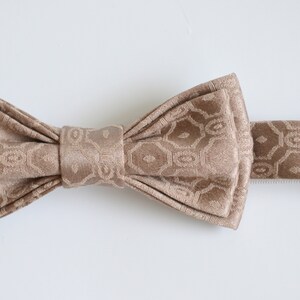 Brown bow tie, Cotton bow tie, Oriental Pre tied bows, ornament bow ties for men, pre tied bows, brun papillon, bow tie lapel pin