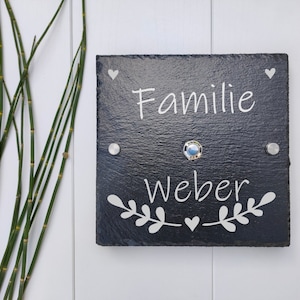 Klingelschild mit Familiennamen aus Schiefer, Türklingel personalisiert mit Gravur