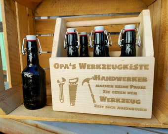 Flaschenträger aus Holz mit Schriftzug Opa's Werkzeugkiste