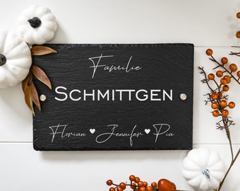 Türschild Familie personalisiert aus Schiefer, Wanddekoration, Namensschild Haustür, Schieferplatte mit Gravur, Befestigungsmaterial inkl.