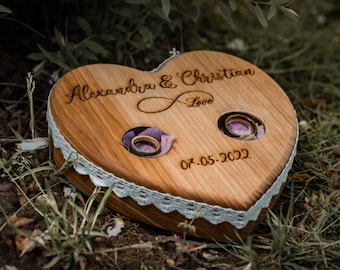 Ringkissen als Holz, Herz personalisiert für Eheringe, Ringetui für die Hochzeit, Hochzeitsdekoration für das Brautpaar