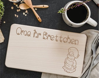 Frühstücksbrettchen aus Holz "Oma ihr Brettchen"