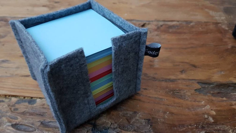 Memo box / note box made of felt including block grey image 1