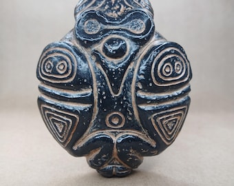 TAINO BIRD MAN Sculpture, Escultura taina de hombre pajaro, Shaman taino, pendant, pre-columbian hematite artifact, resin repruduction