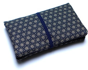 Tabaktasche Tabakbeutel blau beige geometrisch japanisches Motiv Asanoha 6 Fächer