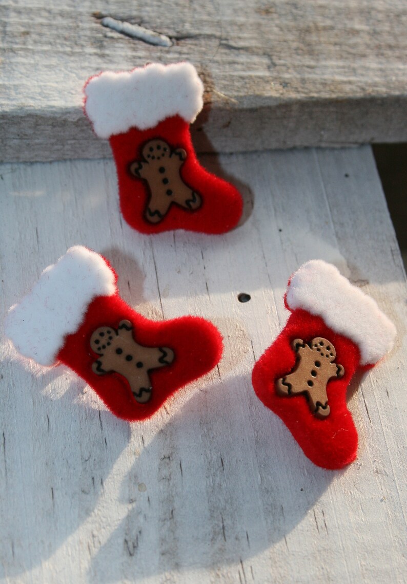Weihnachtsknopf Stiefel mit Teddy ca. 25mm Bild 2