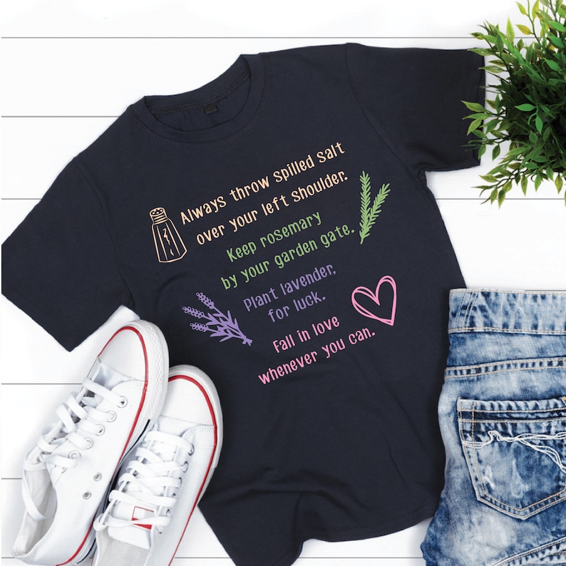 Throwing Salt Over Left Shoulder at William Lyons blog