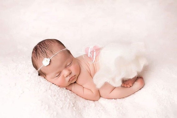 Newborn frilly knickers deals