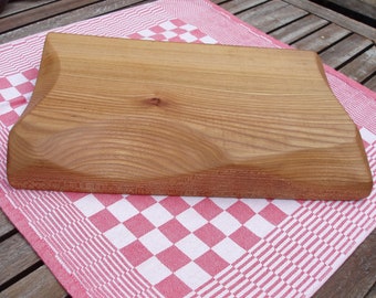 Wooden cutting board