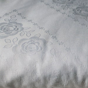 Vintage damask duvet cover in white from around 1920