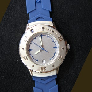 Vintage Diver Watch Quartz