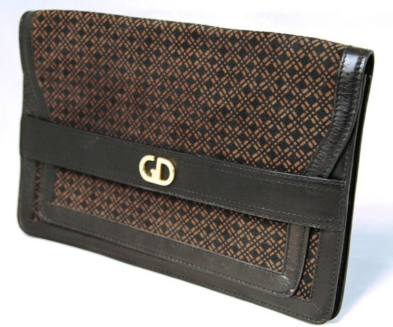 Vintage Clutch designer Forearm bag