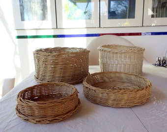 Vintage Peddigrohr baskets hand-woven