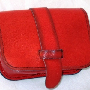 Vintage belt bag in red leather, image 2