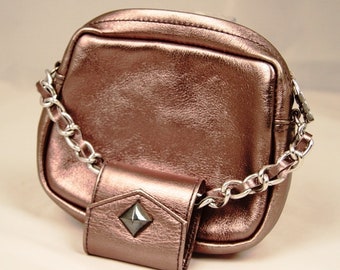 Vintage belt bag by Rolf DEY with chain