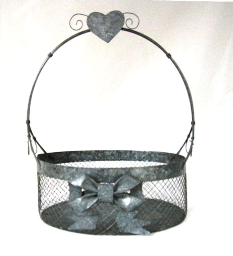 Baskets with heart made of silver wire and single wire image 7