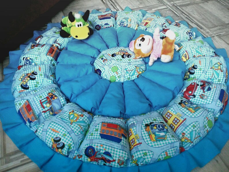 Padded play mat for baby Puff quilt Round baby play mat Baby Etsy