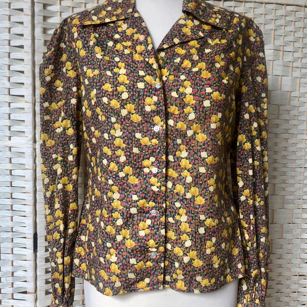 Vintage 1970s floral print dagger collar shirt