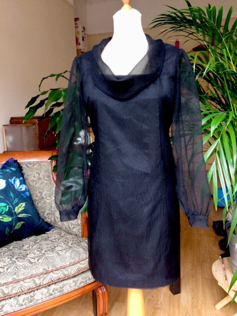 little black dress for big bust