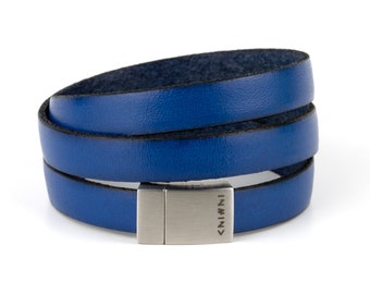 Leather Bracelet "Blue Wind" / Wrap Leather Cuff / Navy Blue / Electric Blue / Christmas Gift / Versatility and Adaptability / Gift for her