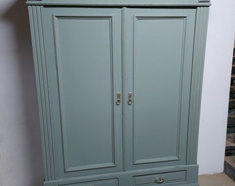 Antique cupboard/wardrobe with shelves and hanging rod in farmer's green chalk paint