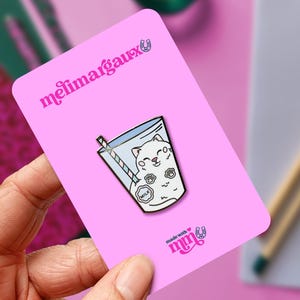 Enamel pin cat milk | Cat lover gift | cute animal | original cat pin | animal pin | jacket, cap, bag accessory