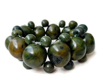 Tagua Nut Bracelet in OLive Green Tagua and Acai Beaded Bracelet, Vegetable Ivory, Organic Ivory, Tagua and Acai Seed Ivory Palm