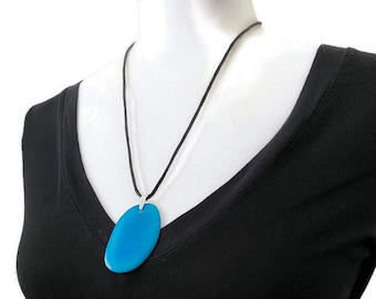 Blue Tagua Nut Pendant Necklace, Handmade Vegetable Ivory Necklace TAG177