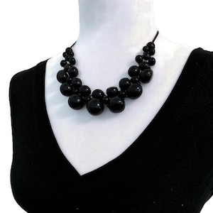 Tagua Nut Necklace and Earings in Black TAG615. Tagua Nut Jewelry, Handmade Eco Friendly Tagua Necklace Set