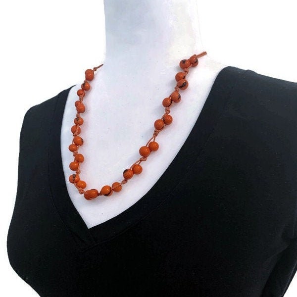 Orange Acai Seed Necklace Set Tag515, Collier biologique et boucles d’oreilles en orange, Acai Fashion Necklace Set