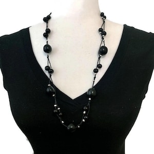 Tagua Necklace and Earings in Black TAG138. Tagua Nut Jewelry, Handmade Eco Friendly Vegetable Ivory Necklace Set, Statement Necklace
