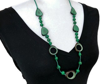 Collier long Tagua en vert TAG670, Collier et boucles d’oreilles serti Collier Ivoire Végétal, Bijoux Tagua Noix