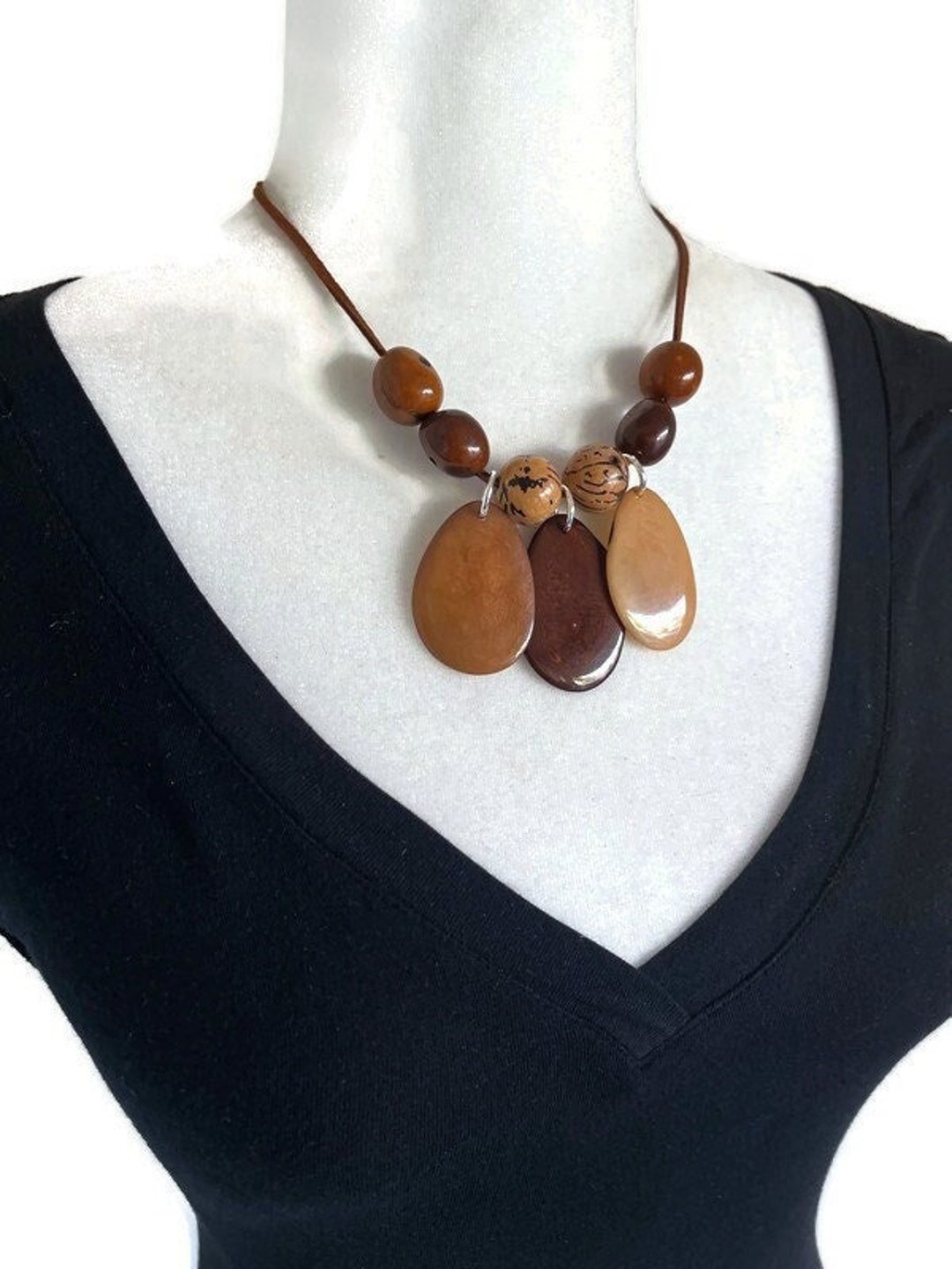Tagua Joana Necklace main image 1