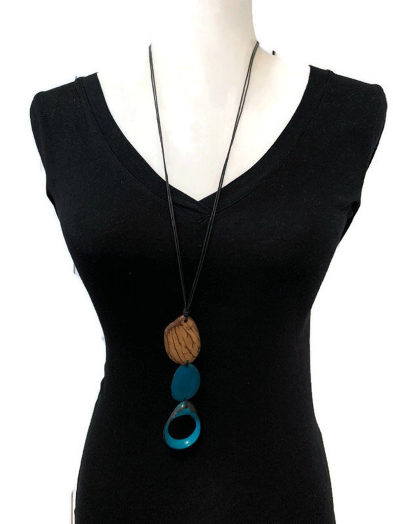 Tagua Necklace in Blue and Beige TAG644, Vegetable Ivory Necklace , Tagua Nut Jewelry, Eco Friendly Jewelry image 6