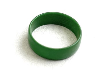 Tagua nut ring in green TAG808, unisex thin tagua ring