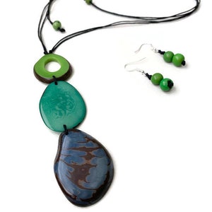 Long Tagua Necklace and Earrings in Green and Blue TAG638B, Vegetable Ivory Necklace, Tagua Nut  Necklace Set, Handmade Jewelry