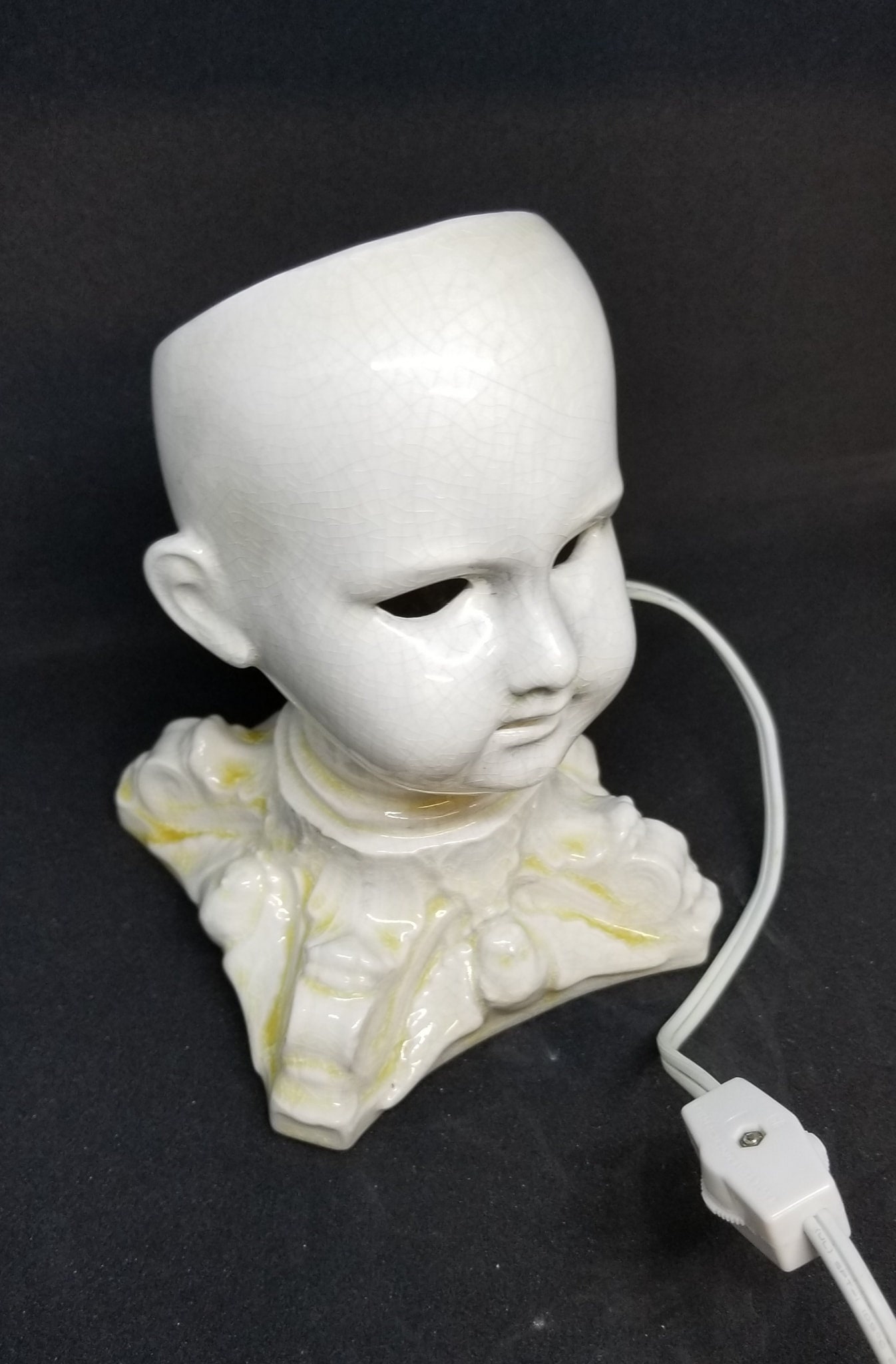 The Original Creepy Doll Head Lamp. Etsy Canada